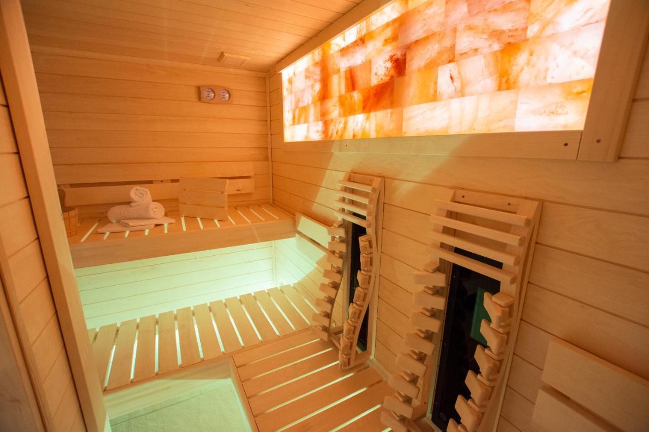 Sauna Studio Near Centre/Airport Prag Exteriör bild